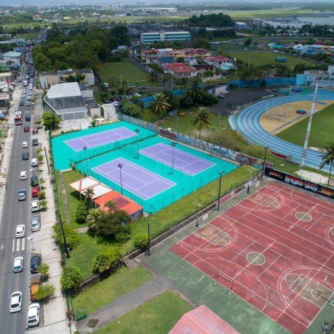 Terrains de tennis - les Abymes - construction Guadeloupe